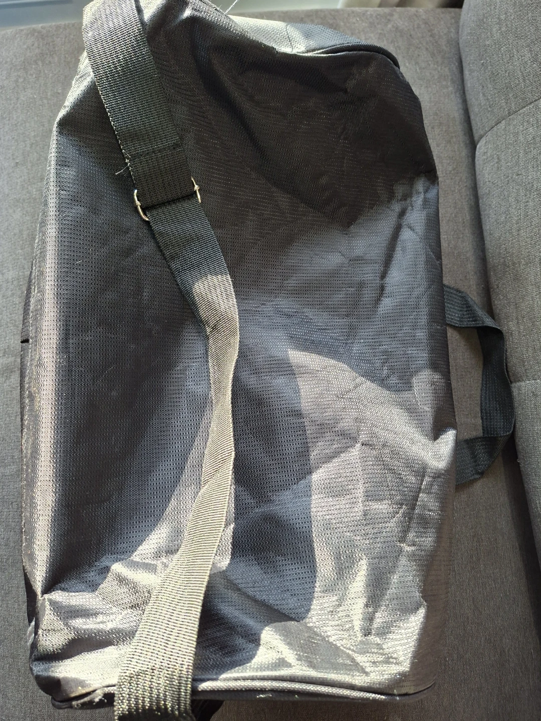 Sports duffel bag - photo 4