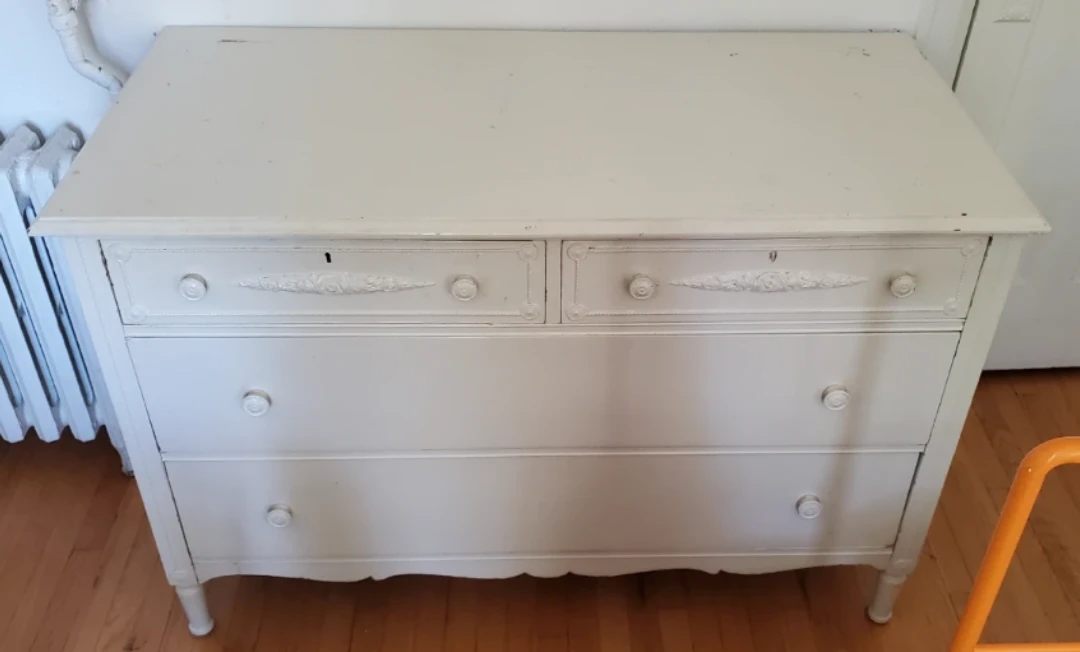 White wooden dresser