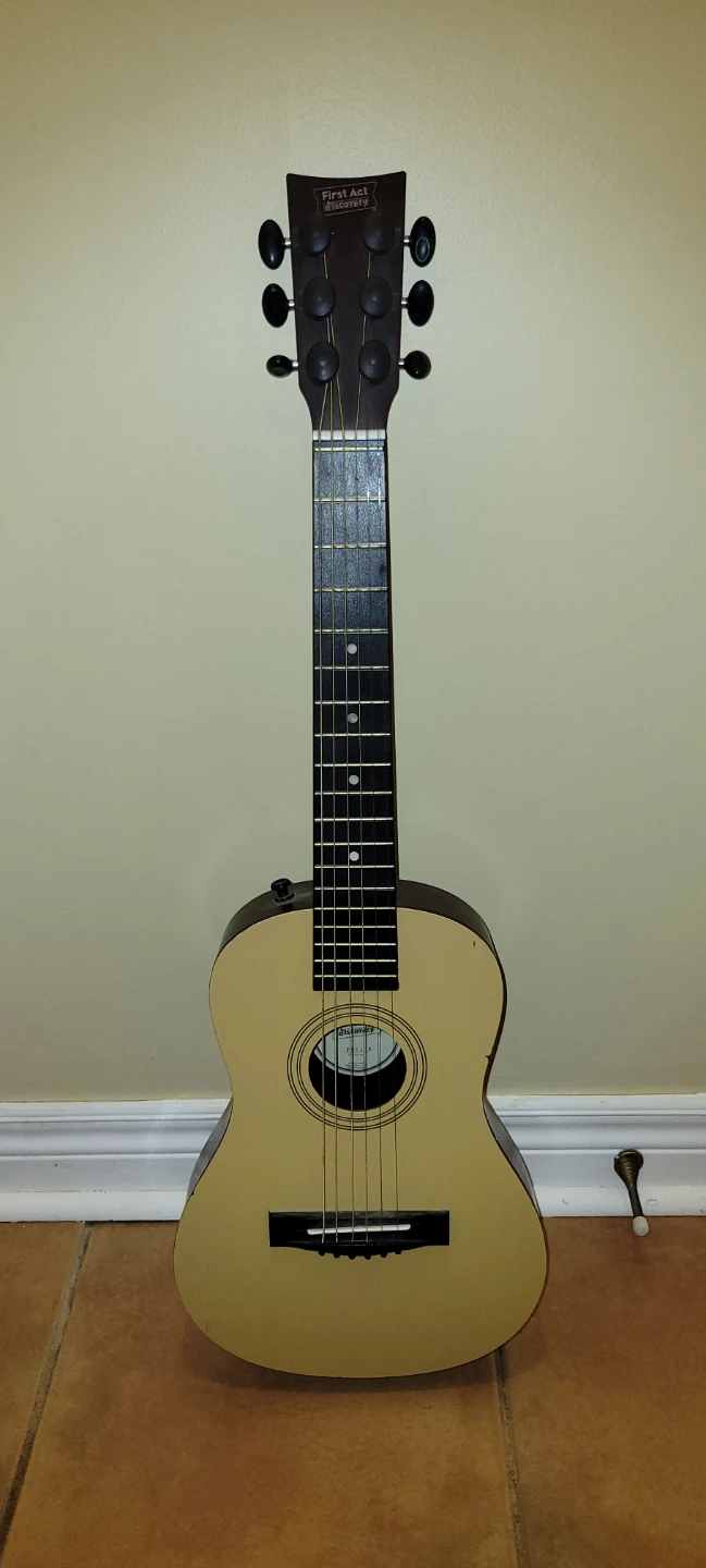First Act Discovery Acoustic Guitar - photo 2