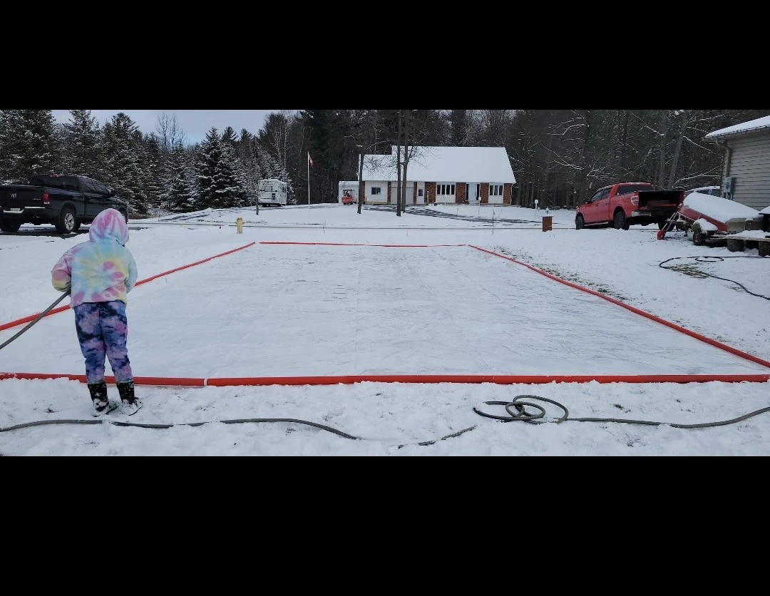 Rink master Canada outdoor ice rink - photo 2
