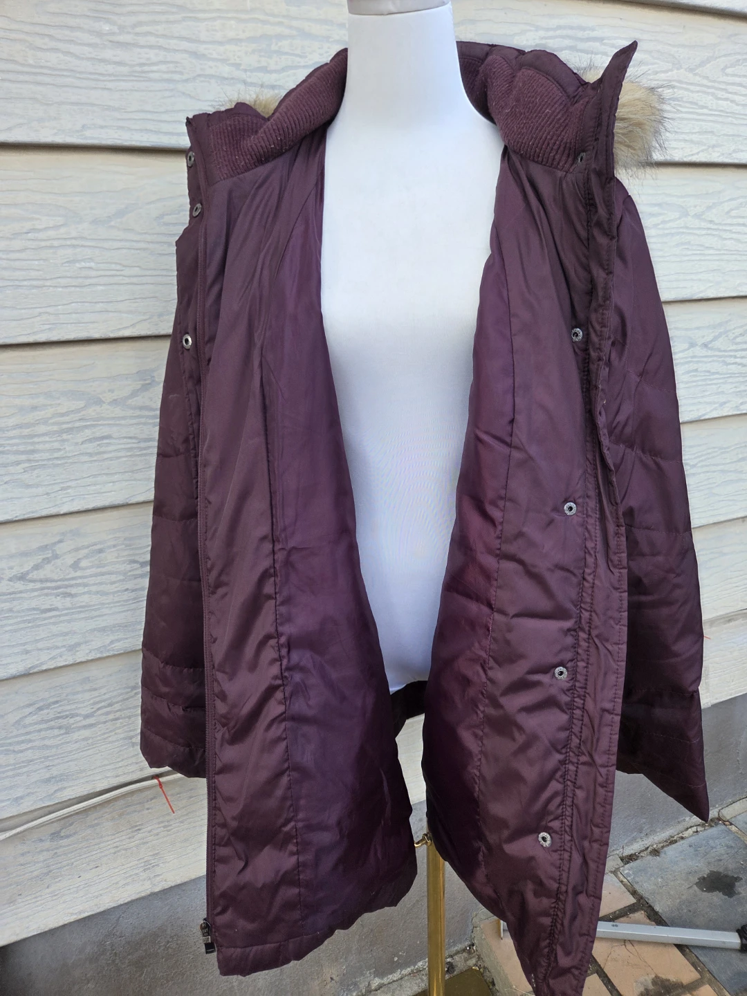 Burgundy Hooded Puffer Coat - photo 5
