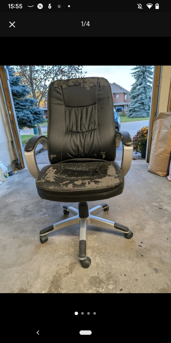 Ergonomic Desk Chair – Needs New Upholstery or Chair Cover
