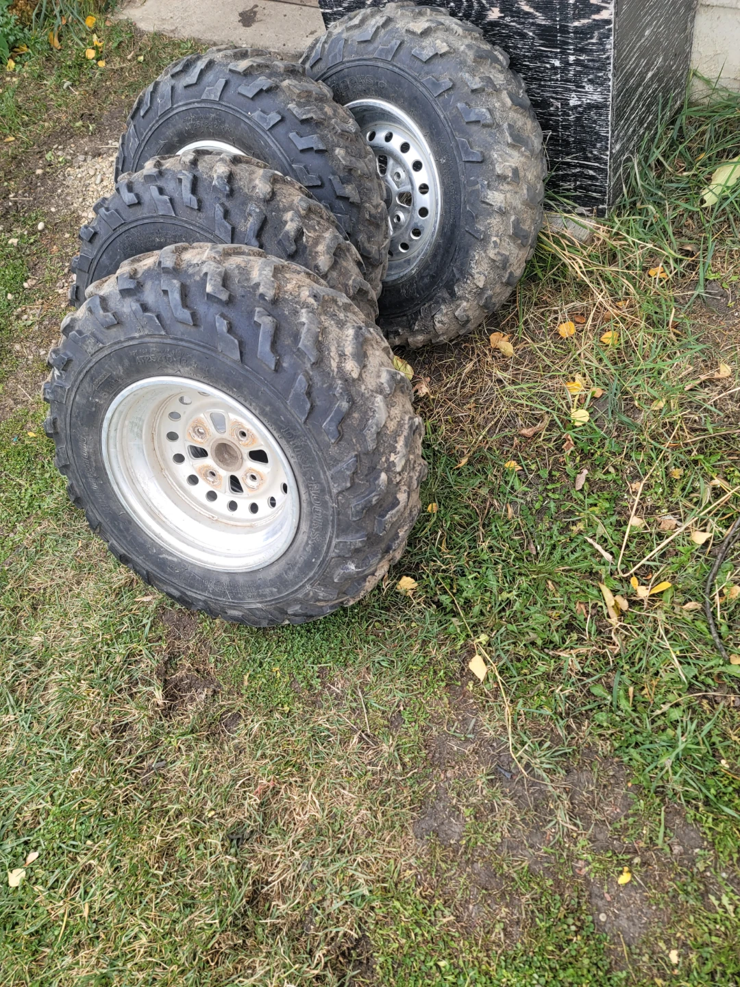 Set of 4 Bridgestone Dirt Hooks ATV Tires and Aluminum  Rims - photo 3