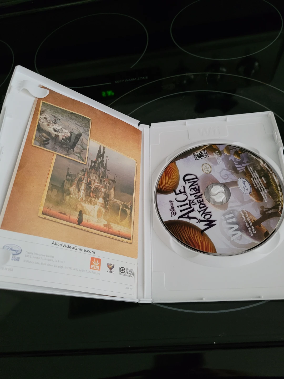 Alice in Wonderland for Nintendo Wii - photo 2