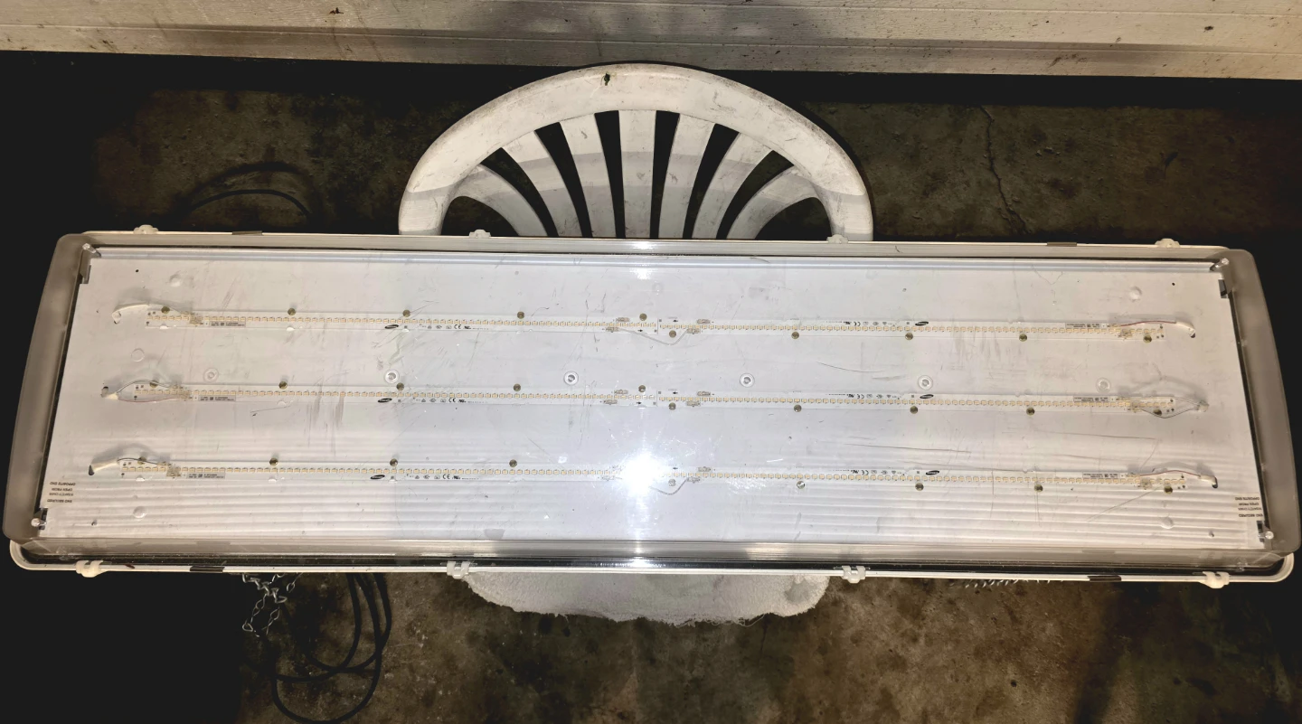 Visioneering LHBV48-LED840K180LUNV LED High Bay Light