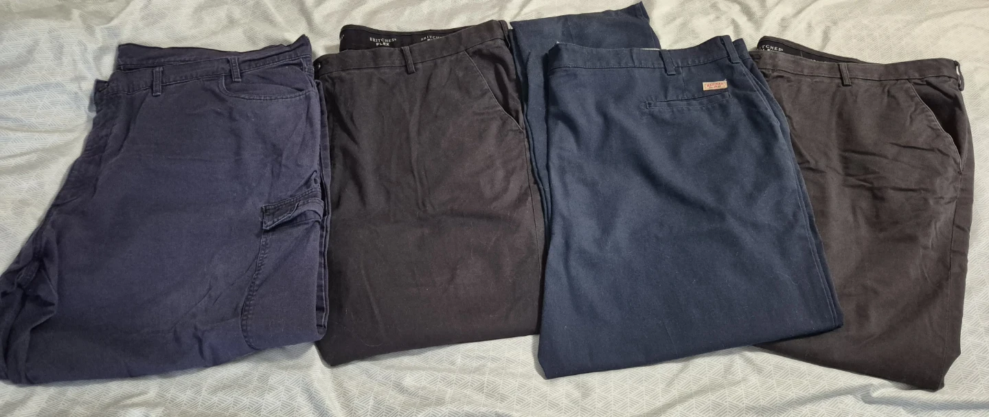 Big & tall- 5 pairs of men's size 50- 52 pants & jeans.