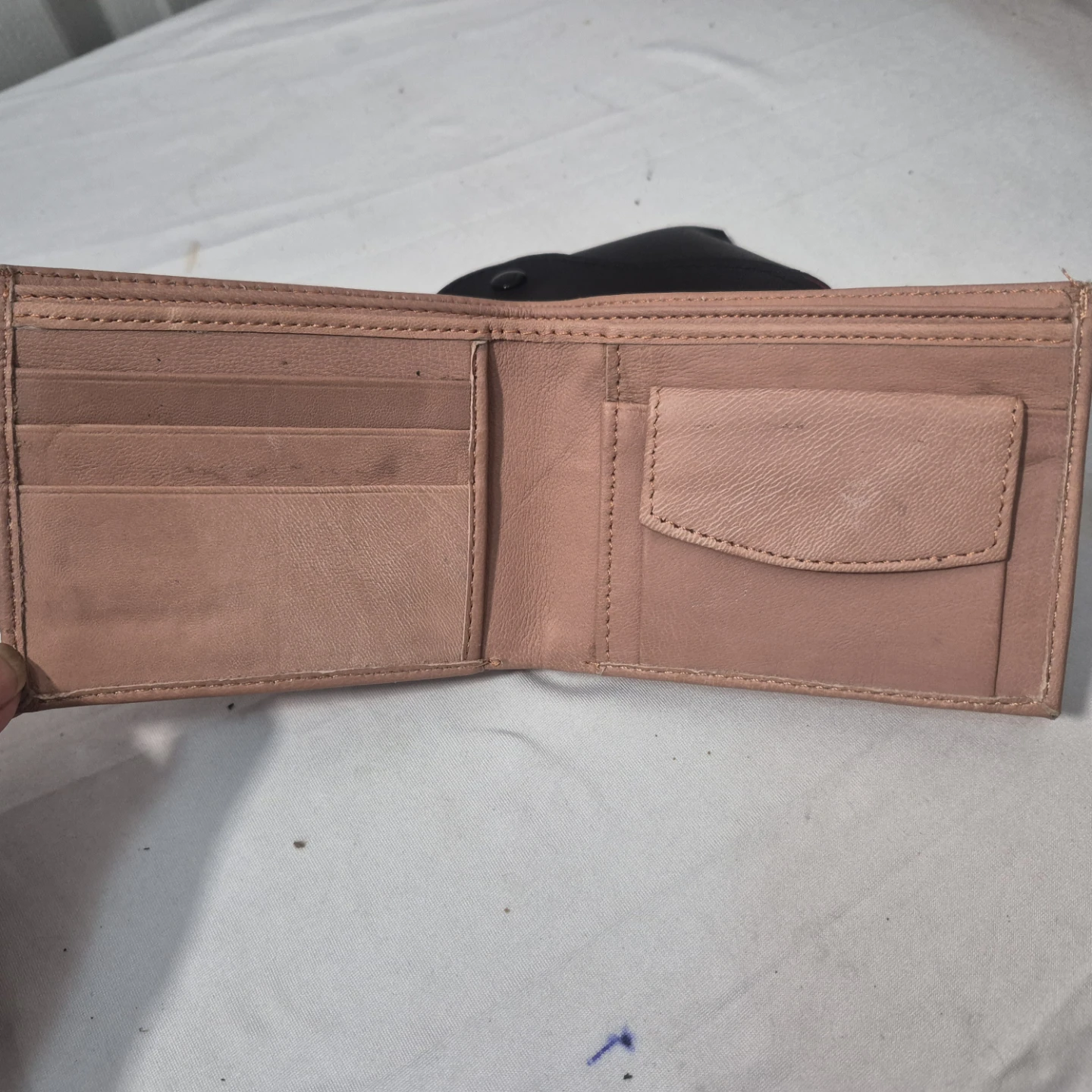 Tommy Hilfiger Bi-Fold Leather Wallet - photo 3