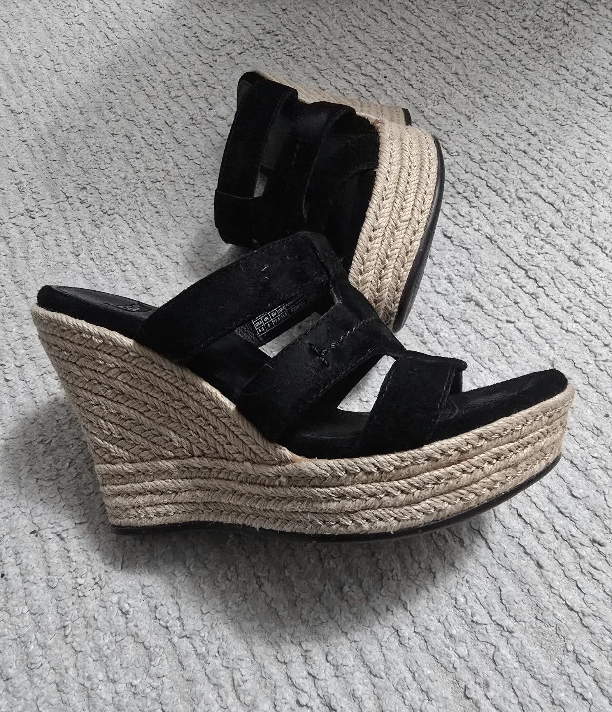 UGG and Stuart Weitzman Sandals  Size 6.5 women