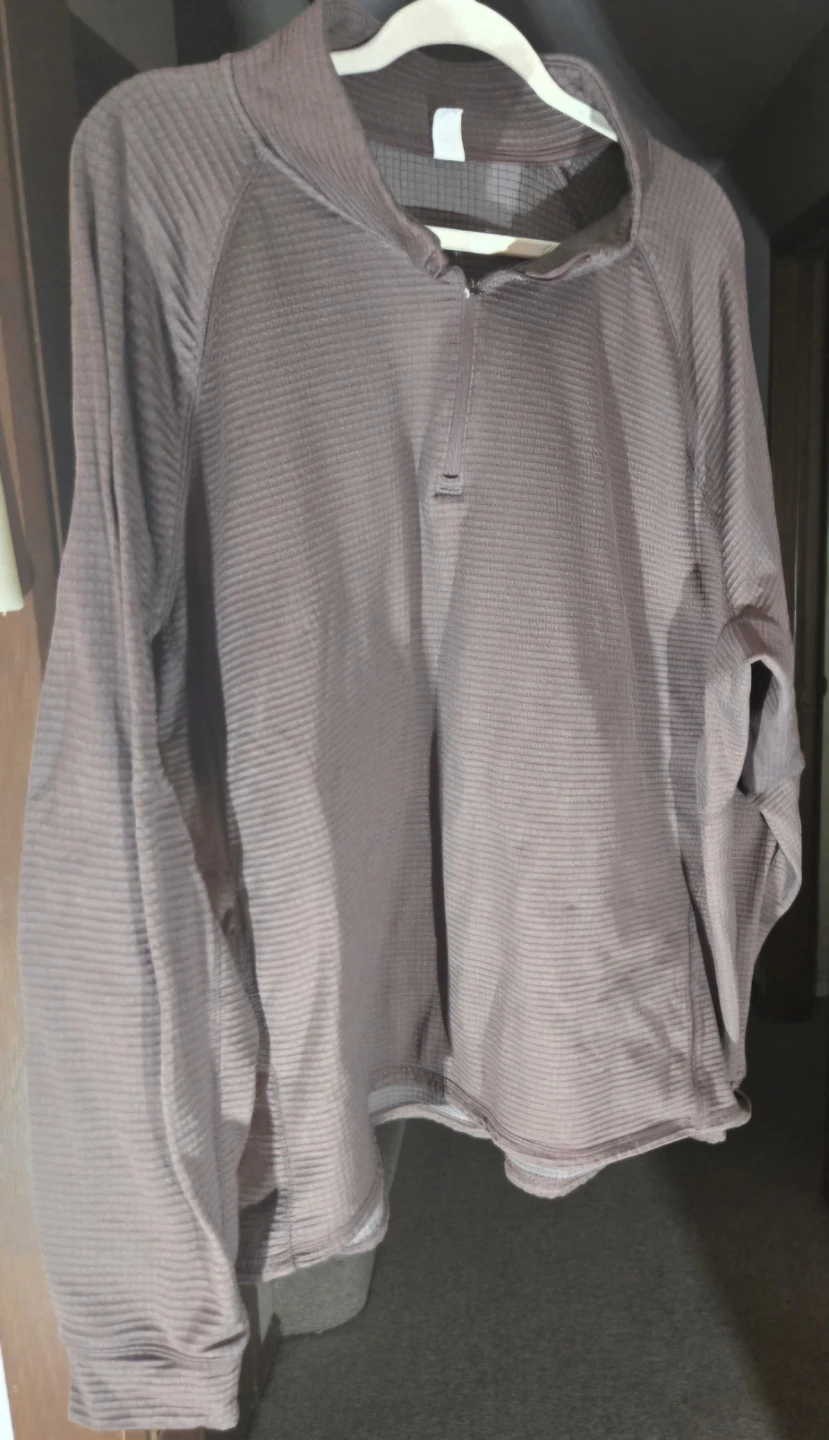 3XL Men's Old Navy 1/4 Zip and sweater. Both Plum coloured. - photo 3