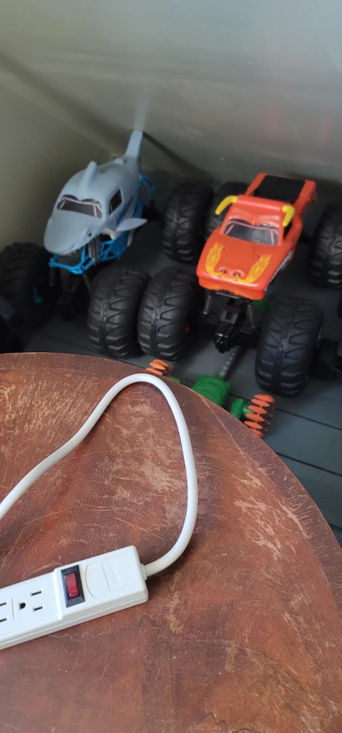 RC Mega Monster Jam trucks