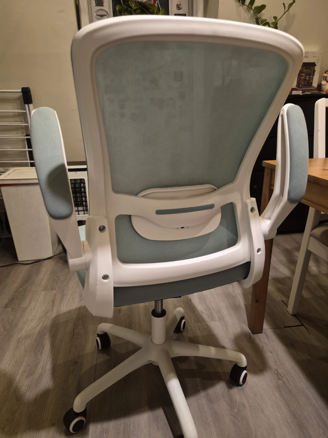 Light Blue Ergonomic Office Chair - photo 4