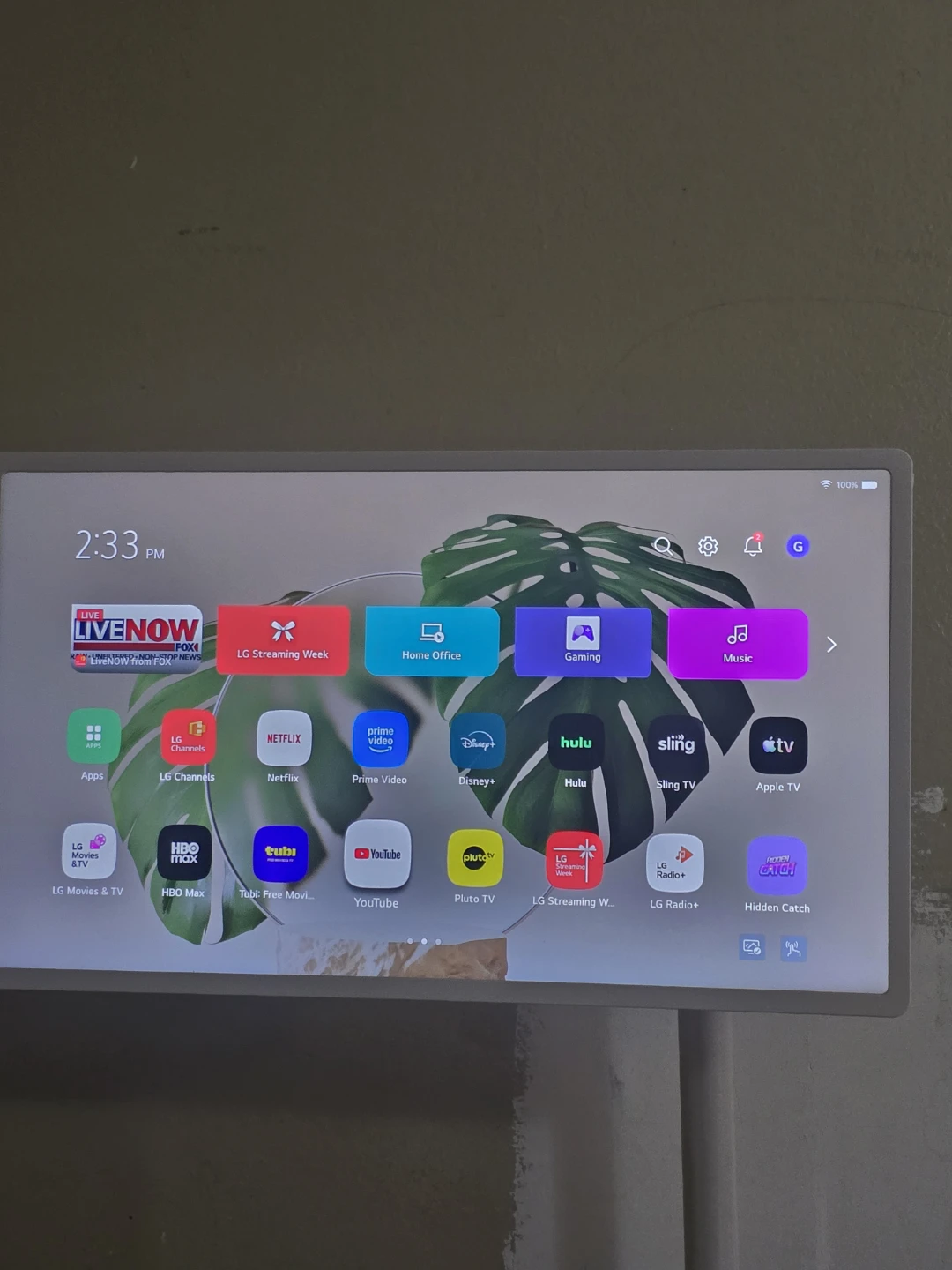 LG StanbyME 2 Portable Smart Screen touchscreen 27 inch 4k