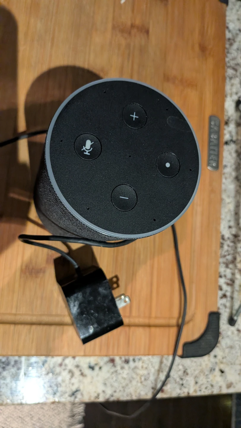 Amazon Echo (2nd Generation) - photo 2