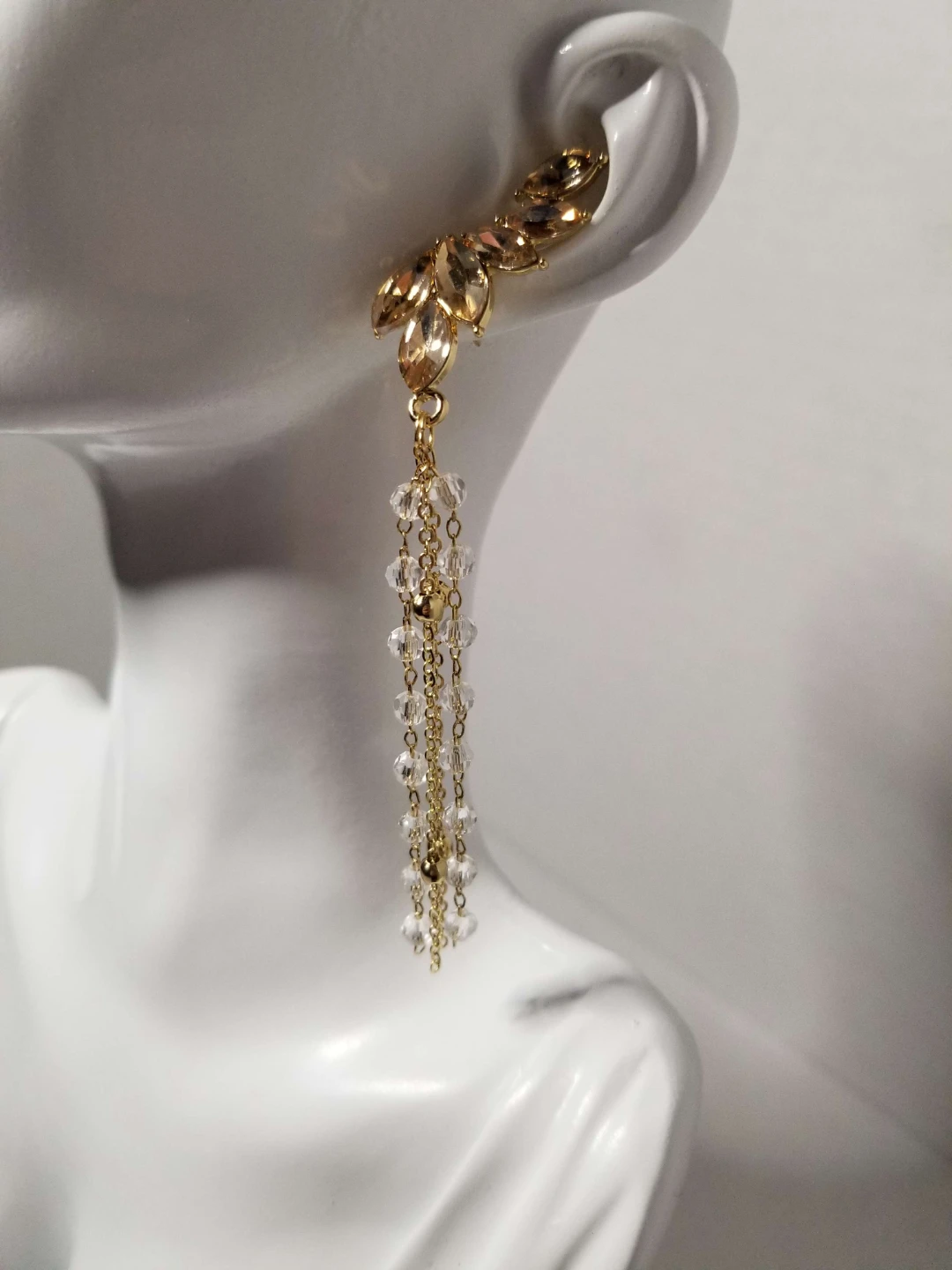 Gold-Plated crystal tassel ear cuff - photo 2