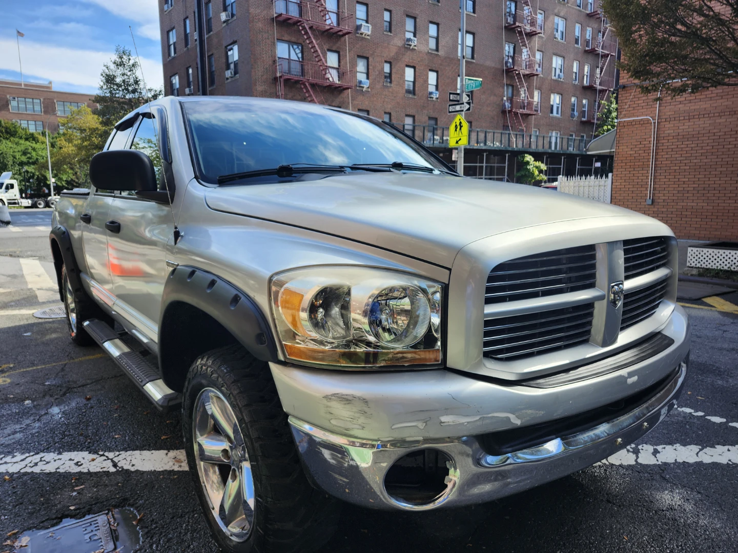 2006 Dodge Ram 1500 5.7 Liter HEMI - photo 2