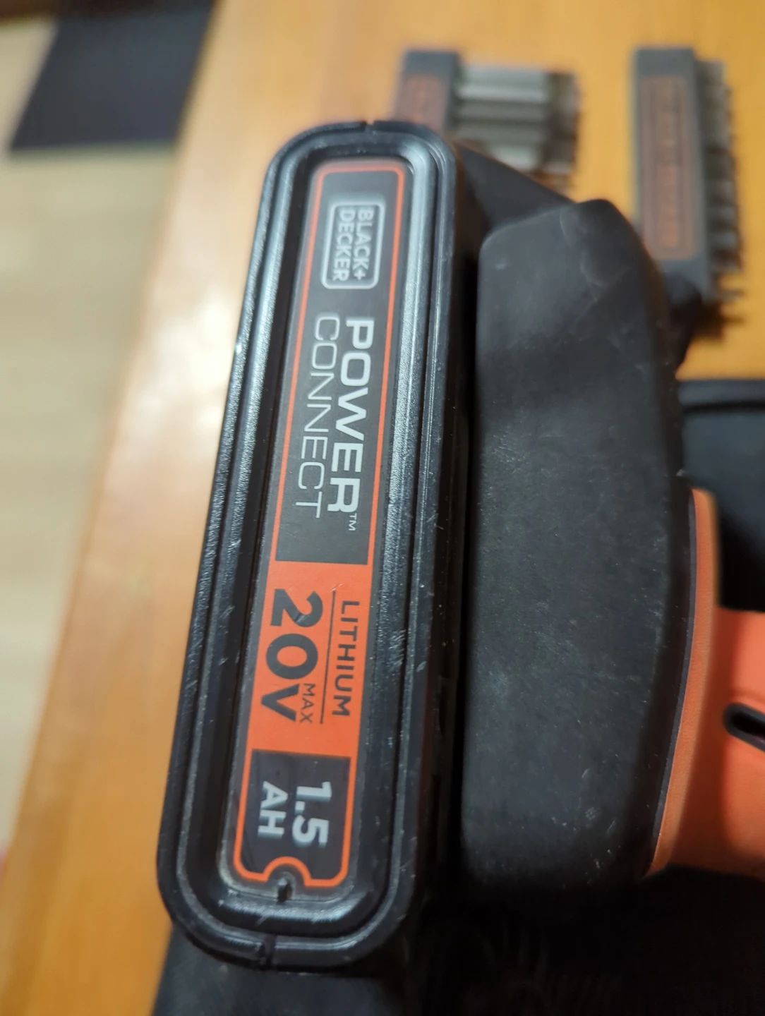 Black+Decker 20V PowerConnect Drill Kit - photo 2