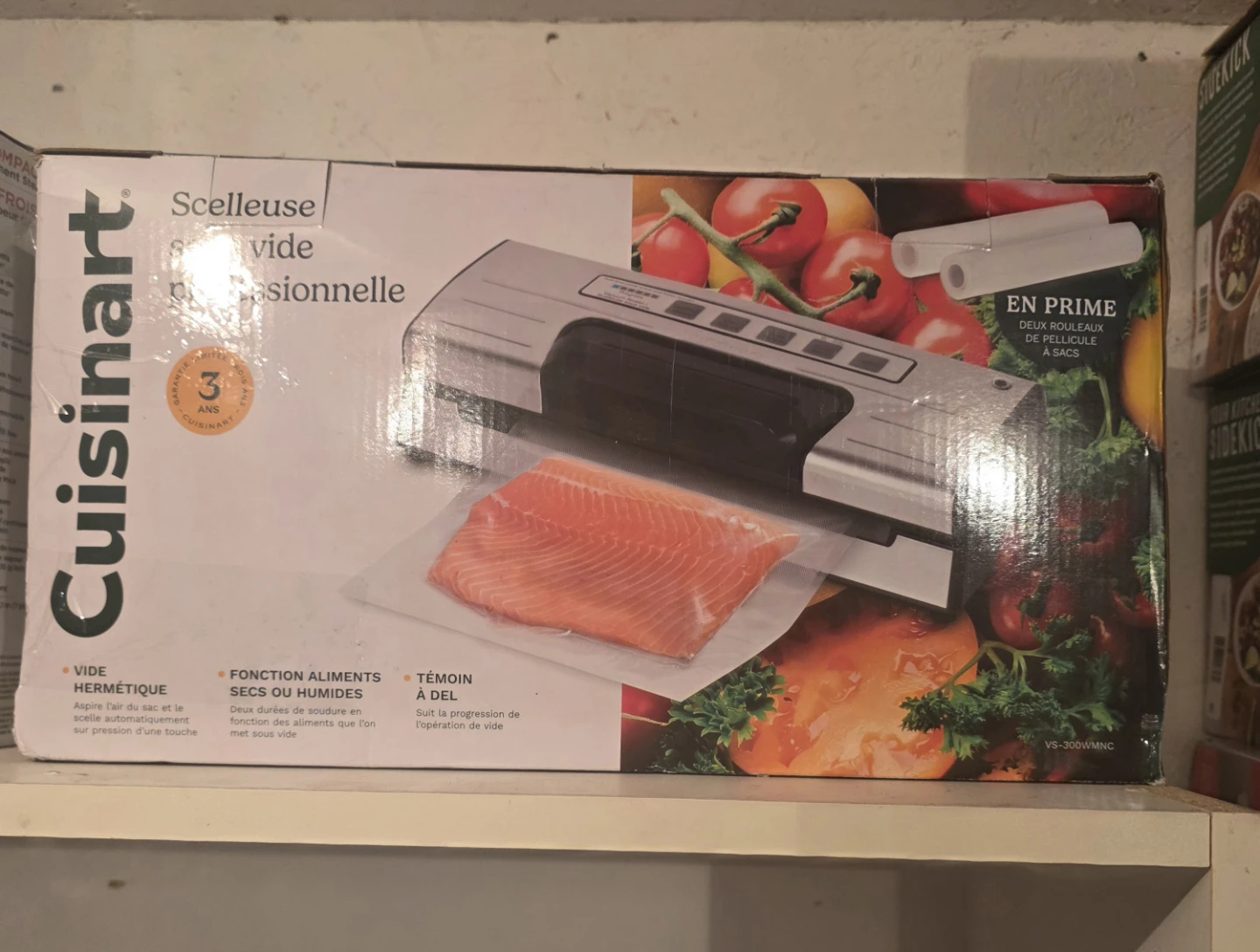 Cuisinart Vacuum Sealer VS-300WMNC