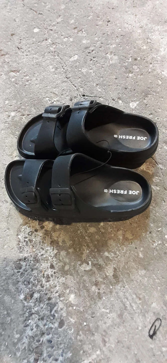Joe Fresh Black Sandals - Size 8 - photo 4