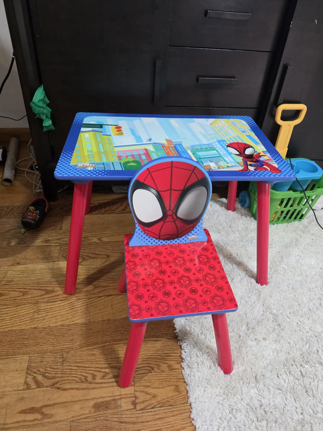 Marvel Spidey and His Amazing Friends Table and Chair Set