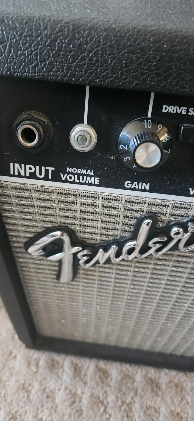 AS IS Fender Frontman 15G Guitar Amplifier - photo 2