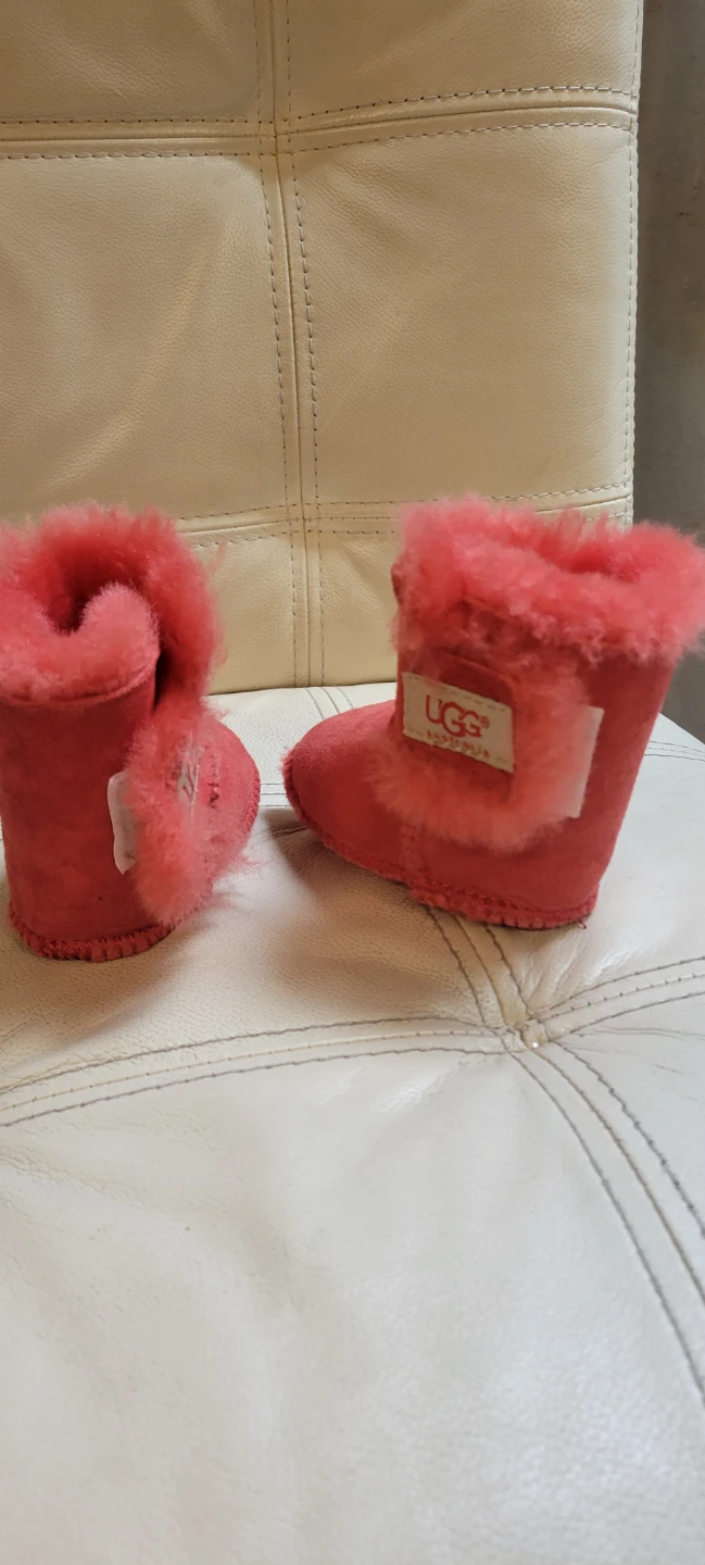 UGG Australia baby boots in red sz 2/3 new - photo 2