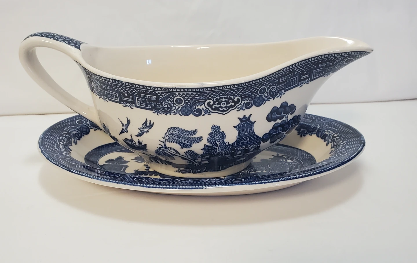 Johnson Bros Willow Blue Gravy Boat & Underplate