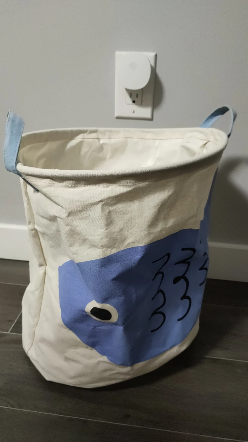 Small laundry basket