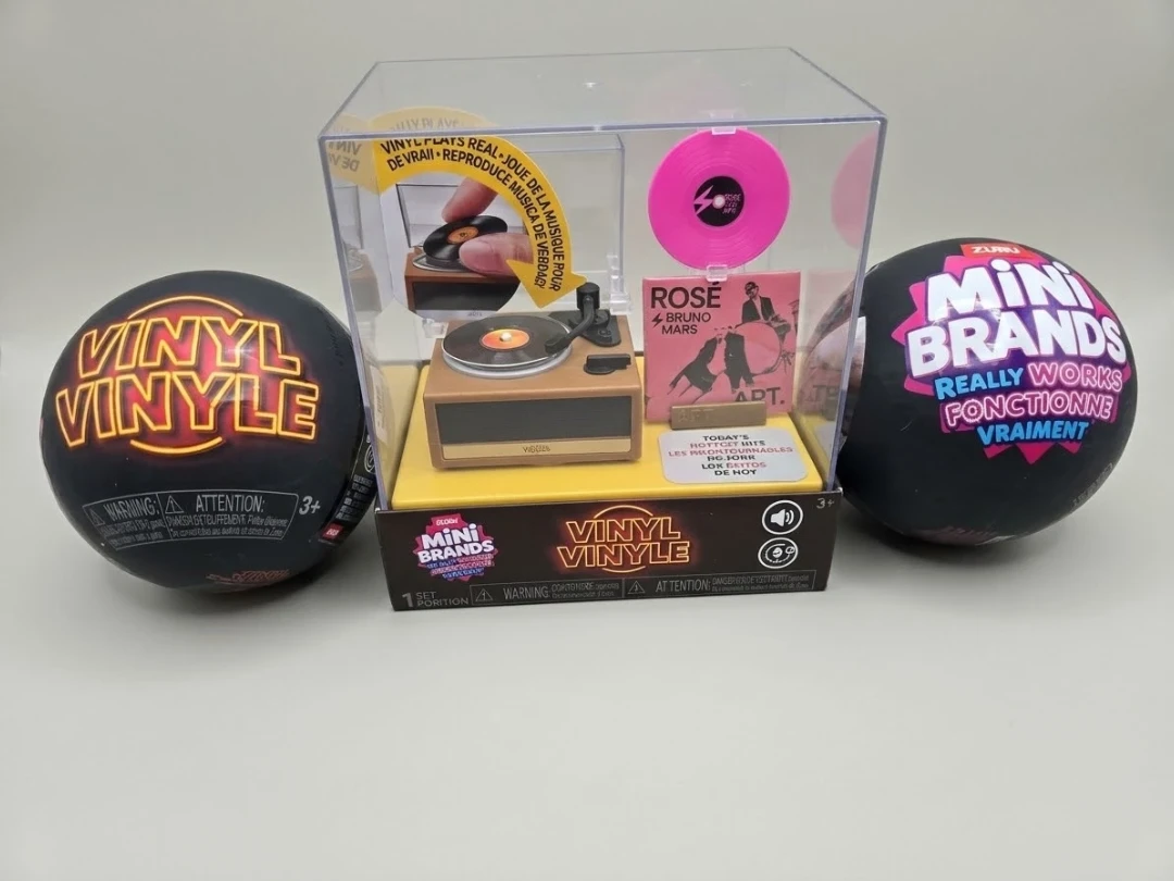 Mini Brands Vinyl Record Player Set