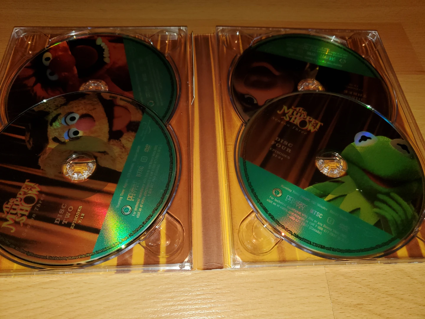 The Muppet Show Season 3 DVD Box Set - photo 2