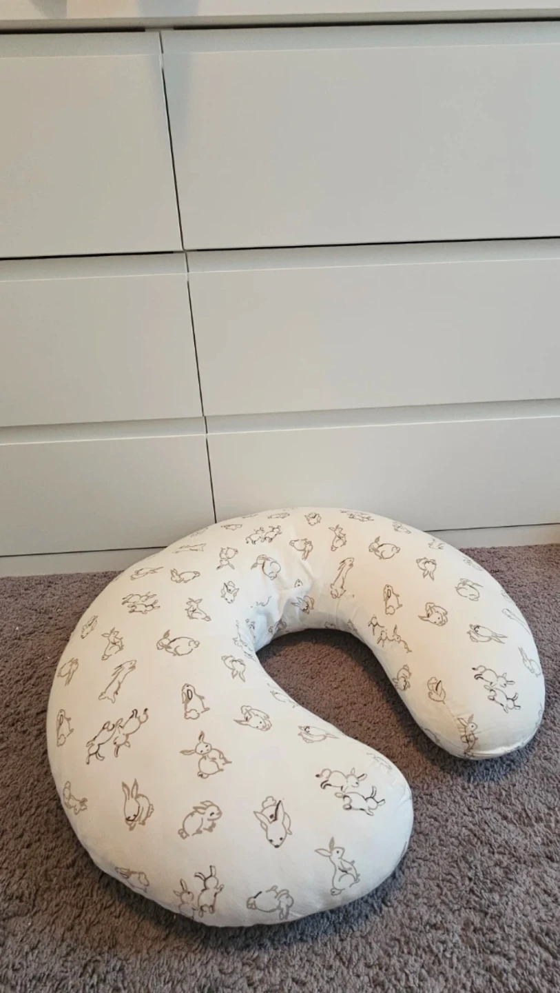Nursing pillow