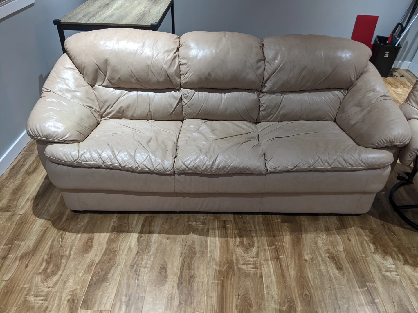 Couch and chair - photo 5