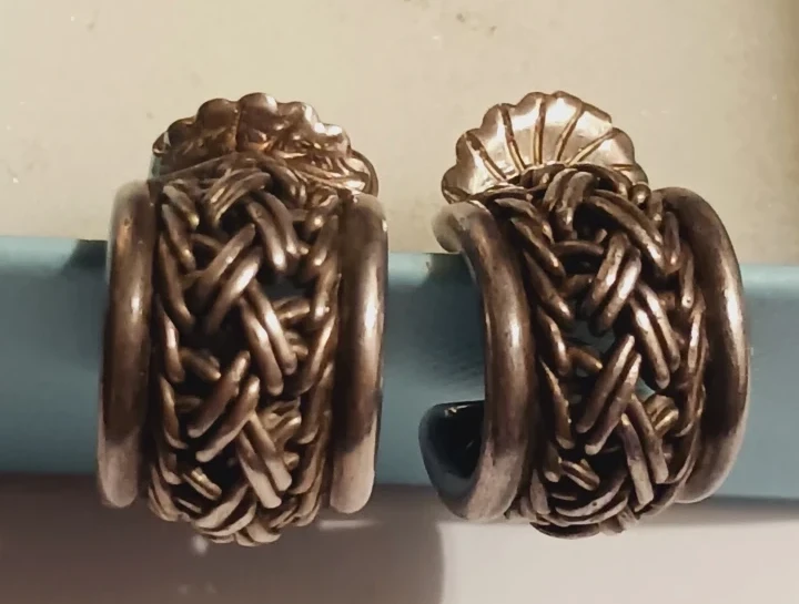 Sterling Silver 925 Designers Woven Knot Bali Huggie Earrings - photo 2