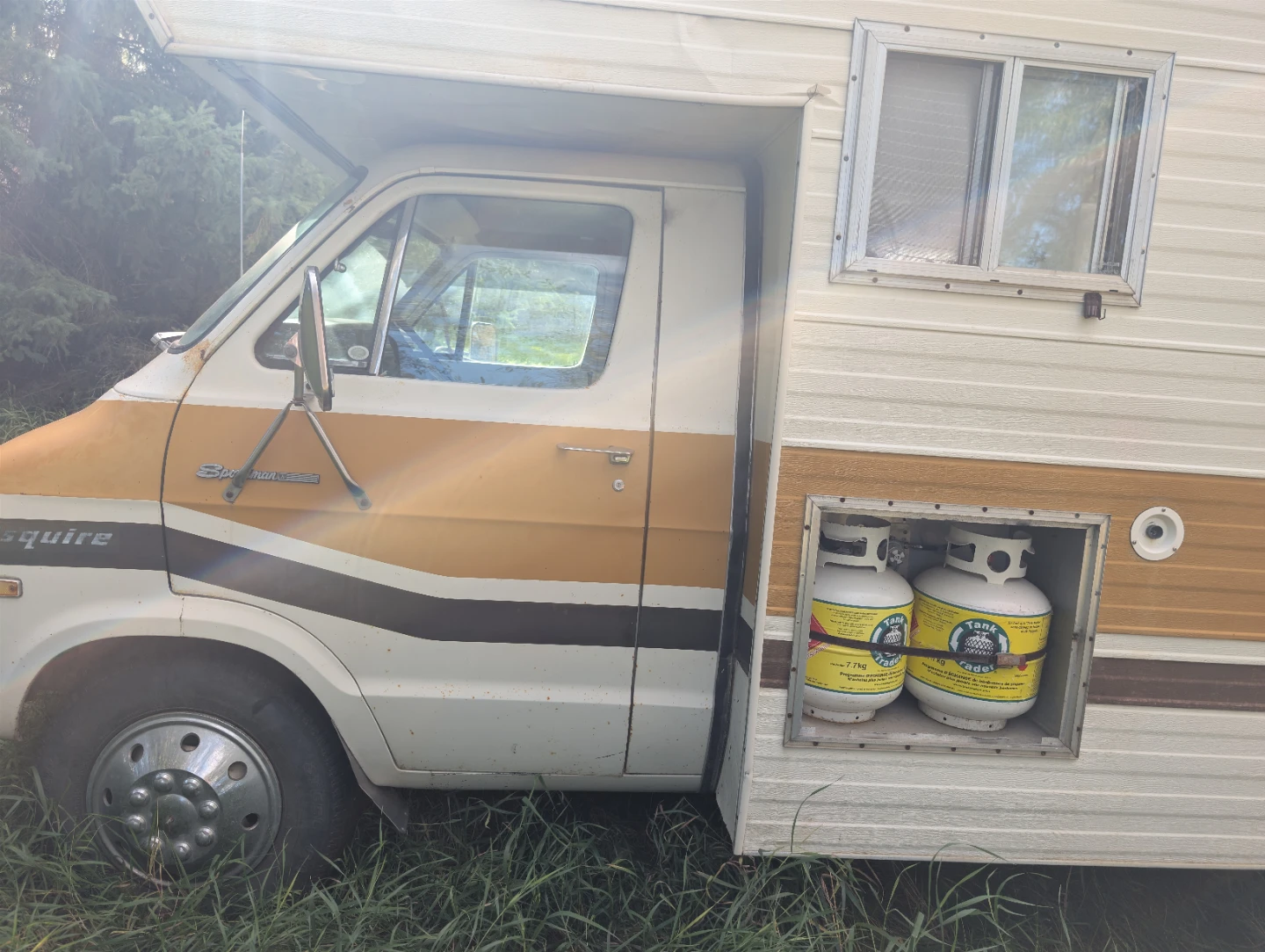 Vintage Dodge Diplomat Motorhome - photo 3