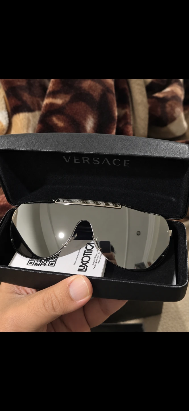 Versace Sunglasses ve2140