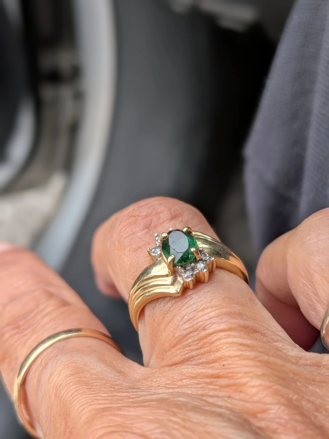 Gold Emerald and Diamond Ring - photo 2