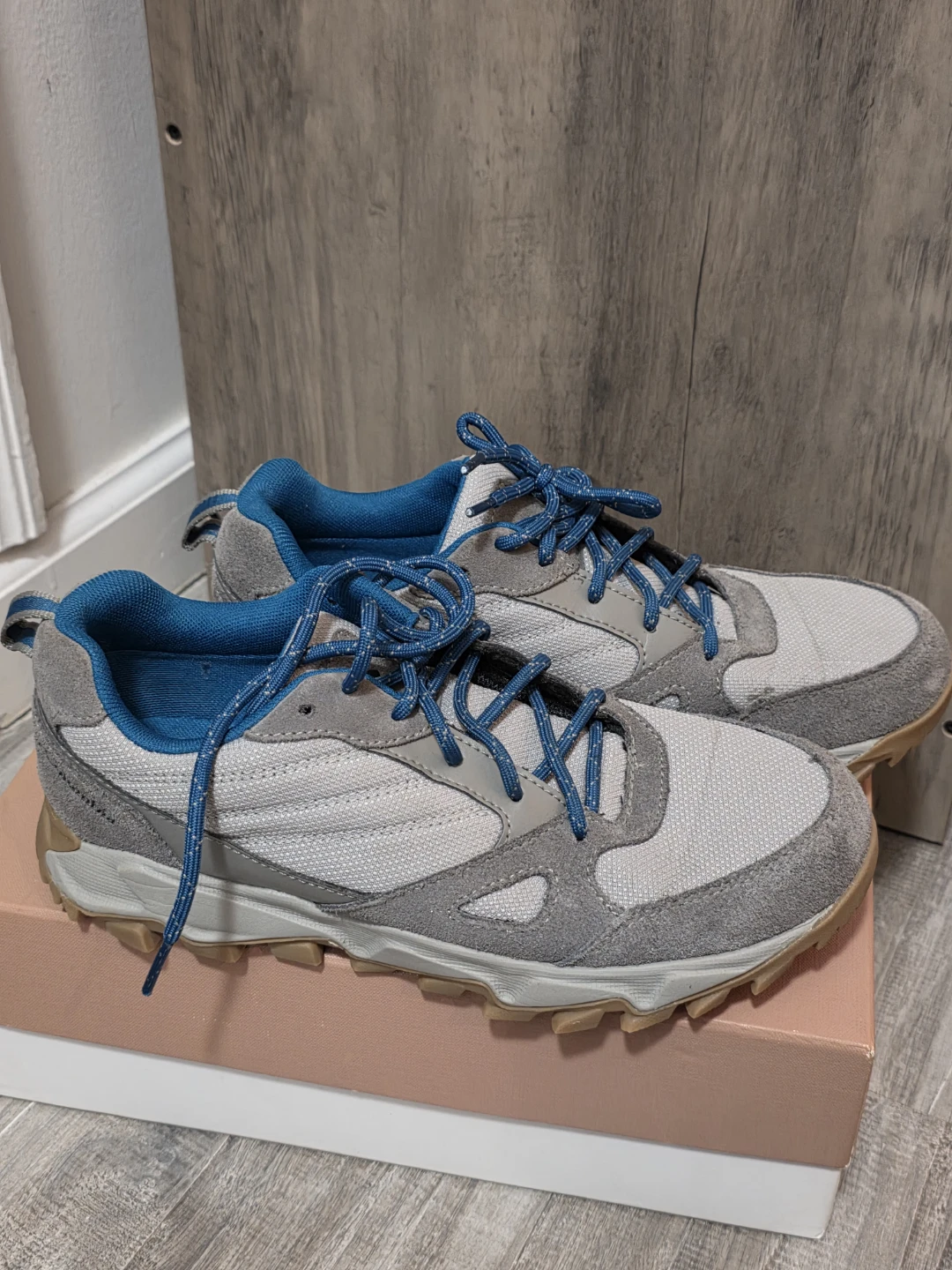 Columbia Hiking Shoes