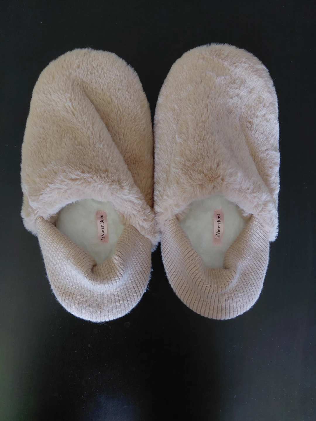 La Vie en Rose Faux Fur Slippers SIZE L
