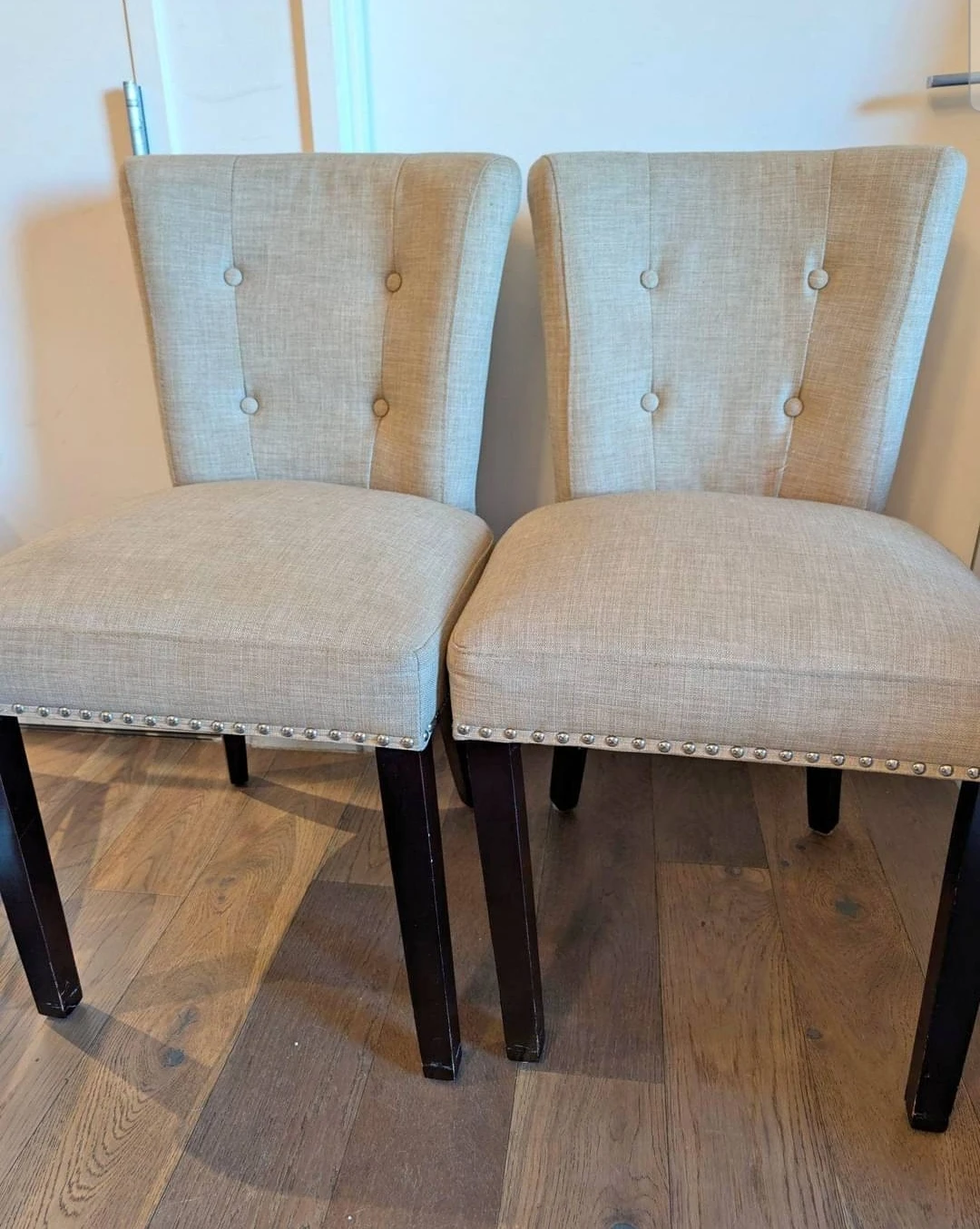 Free Very comfortable Set of 2 Upholstered Dining Chairs each