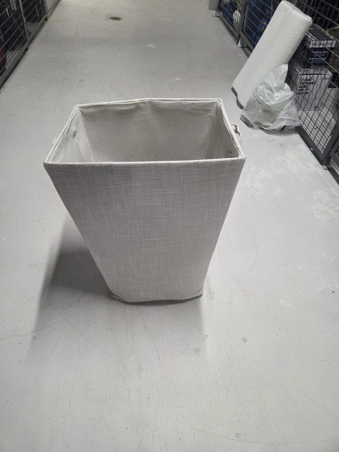 Fluff & Fold Co. Fabric Laundry Hamper - photo 4