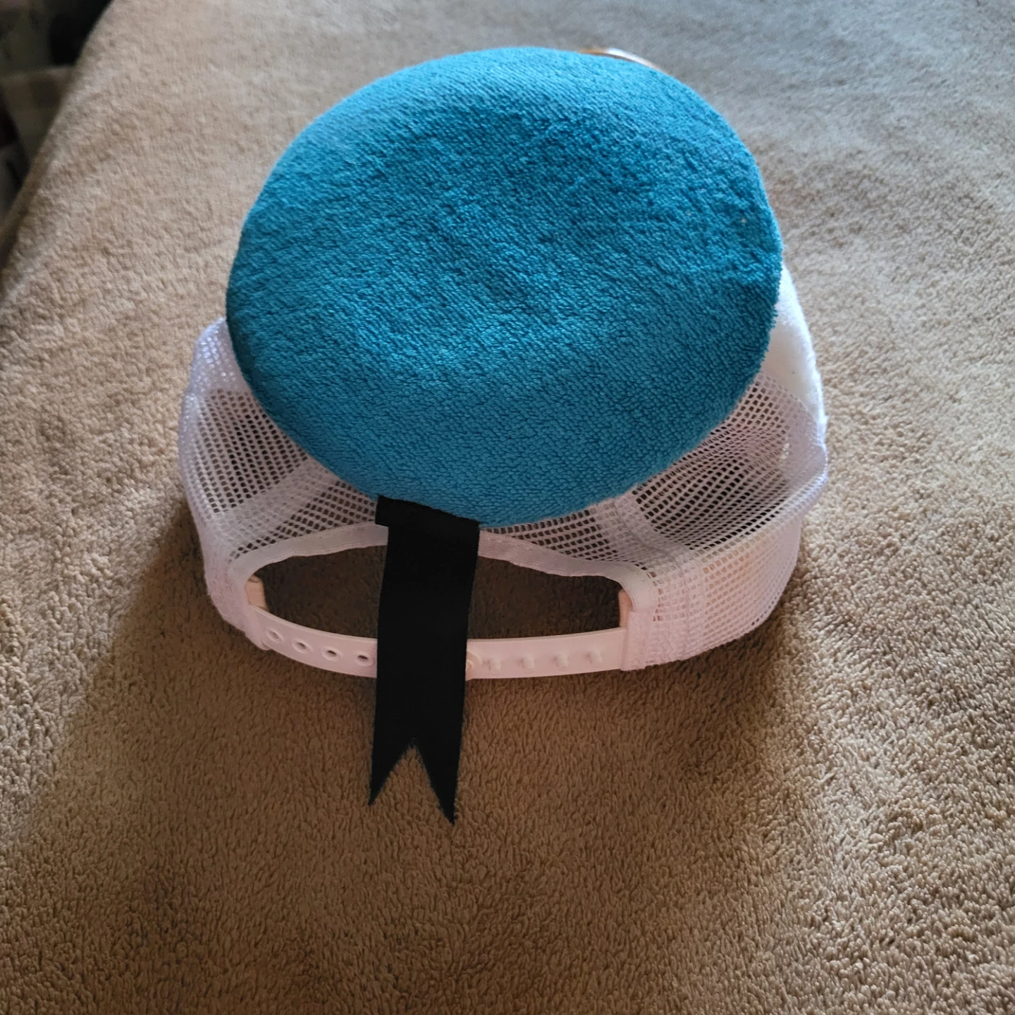 Disney Donald Duck Character Cap - photo 2