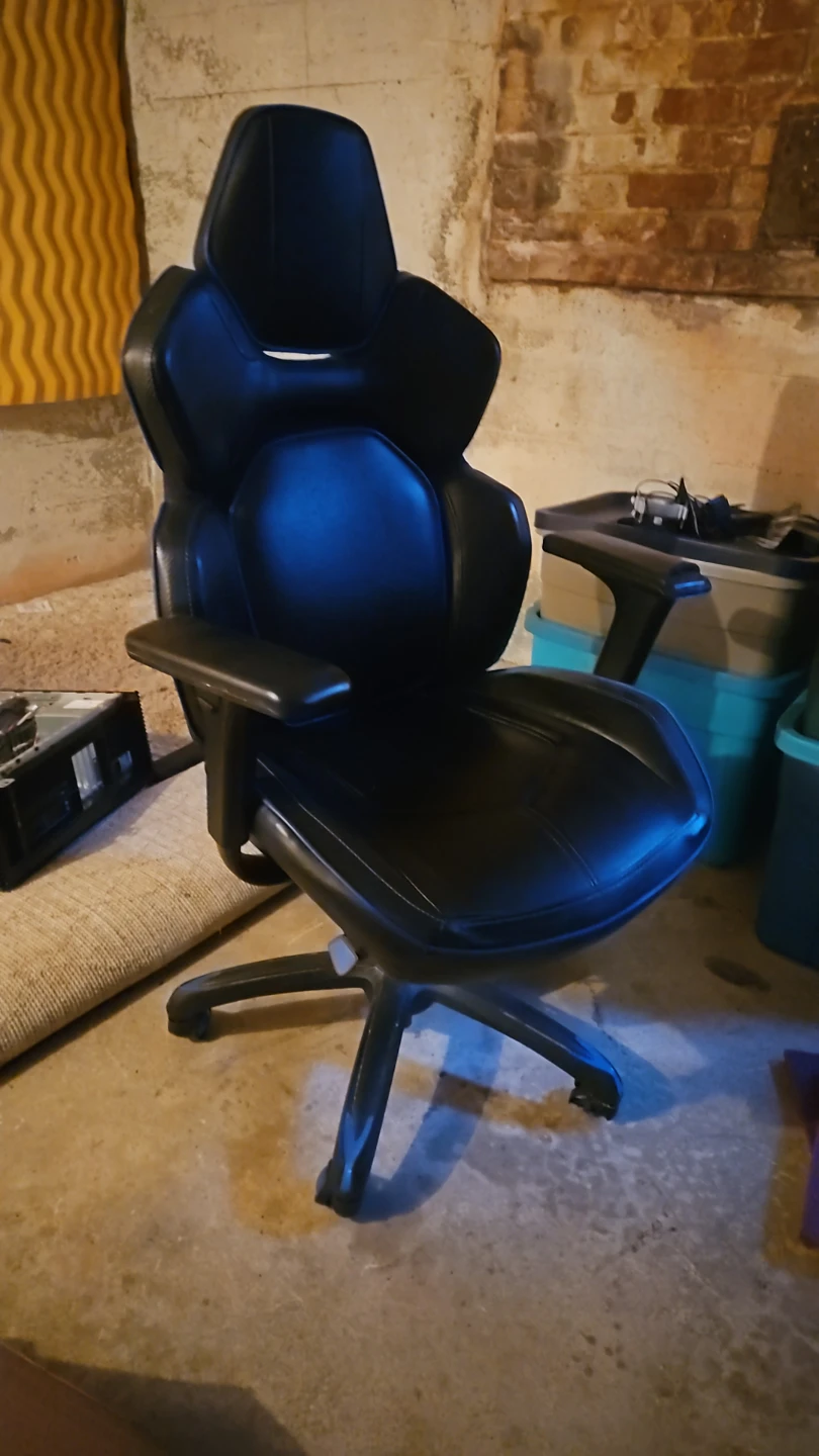 Black Gaming Chair