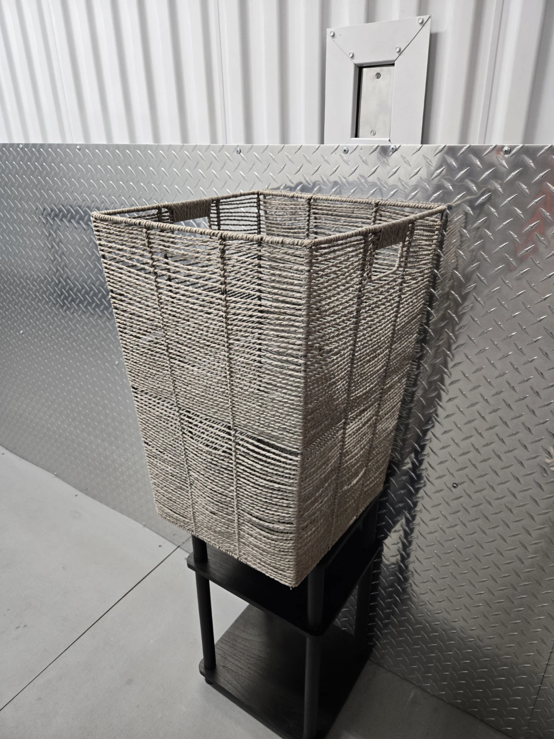 Large 22” Woven Paper Rope Storage Basket Hamper Bin - photo 2