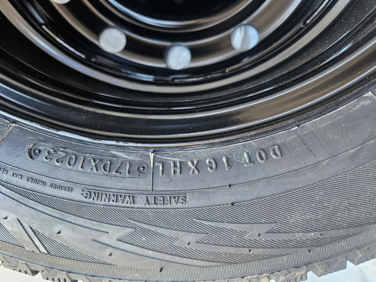 Brand New Set of 4 Toyo Observe GSi-6 Winter Tires on Steel Rims - photo 4
