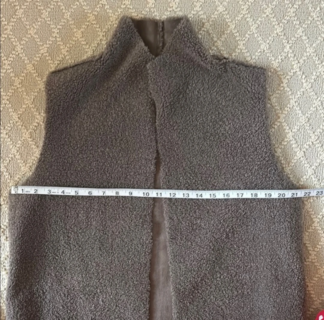 Velvet by Graham & Spencer Faux Shearling Vest - photo 3