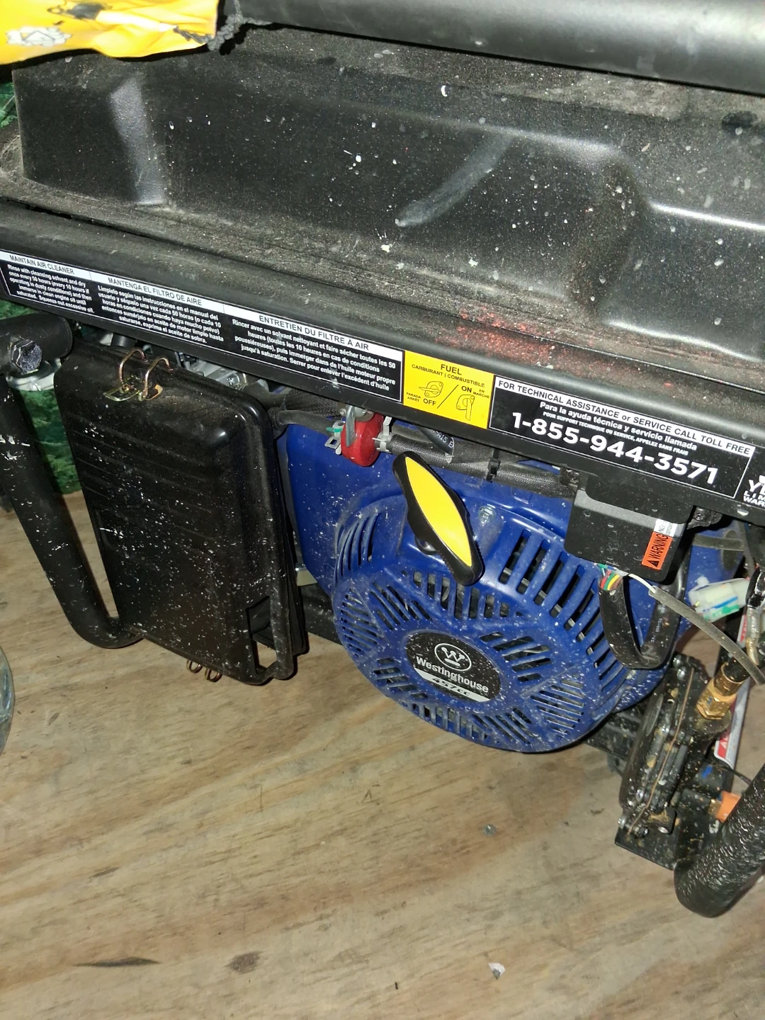Westinghouse WGen9500DFC Dual Fuel Portable Generator - photo 3