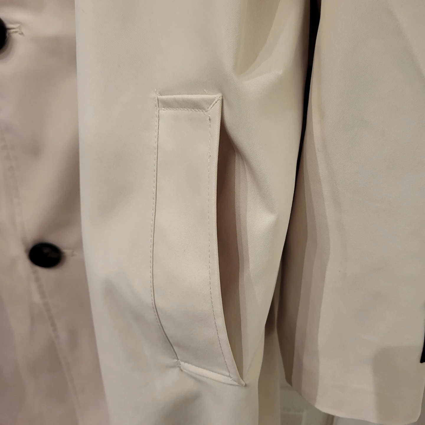 London Fog Beige Trench Coat - photo 3