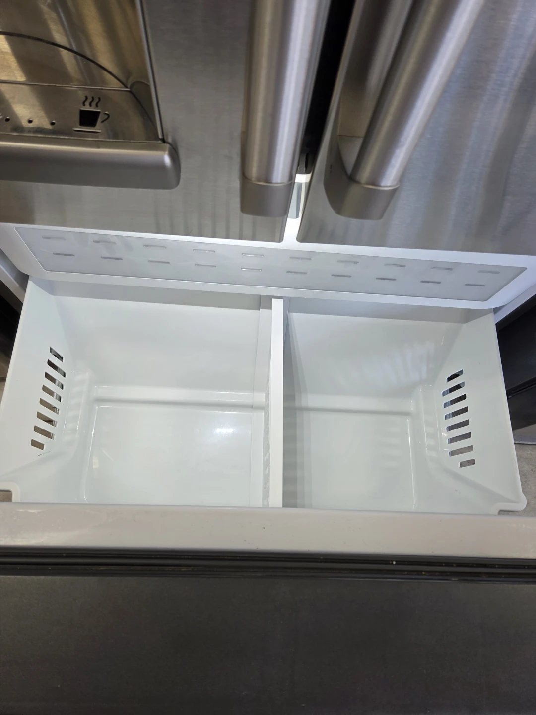 36" GE Cafe Stainless Steel French Door Refrigerator - photo 4