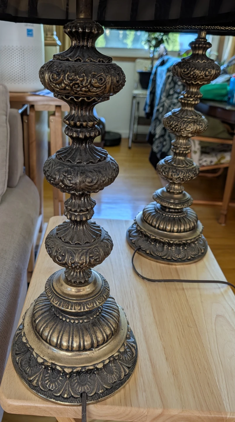 Pair of Vintage Ornate Table Lamps with Black Mesh Shades - photo 2