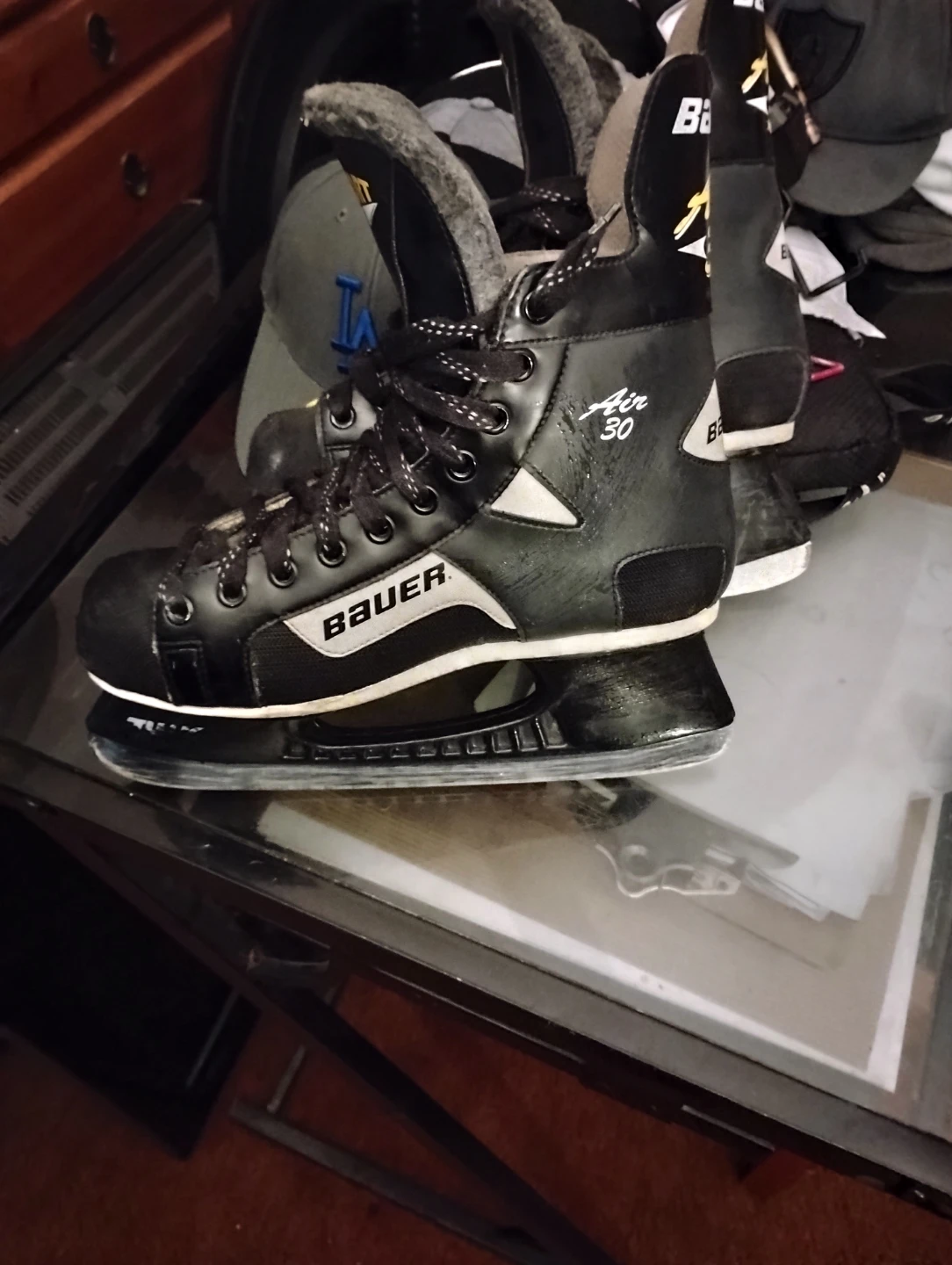 Bauer Air 30 Hockey Skates - photo 2