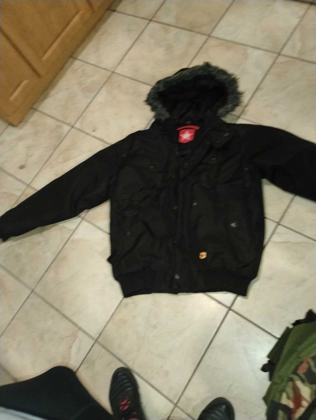Oppenheimer black winter jacket with fur hood - photo 2